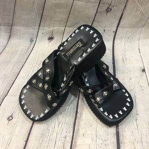 demonia flip flops